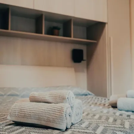 Casa Calandri - Con Terrazza - Free Wi-fi - Ac 公寓 Margarita